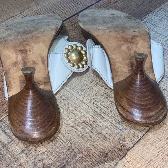 Miu Miu cream Kitten Heel Gold Studded Slip On Sandals Sz 40 - Picture 7 of 15